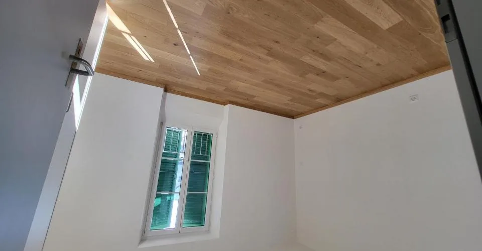 Magnificent komplett renoviertes Duplex mit großem Balkon