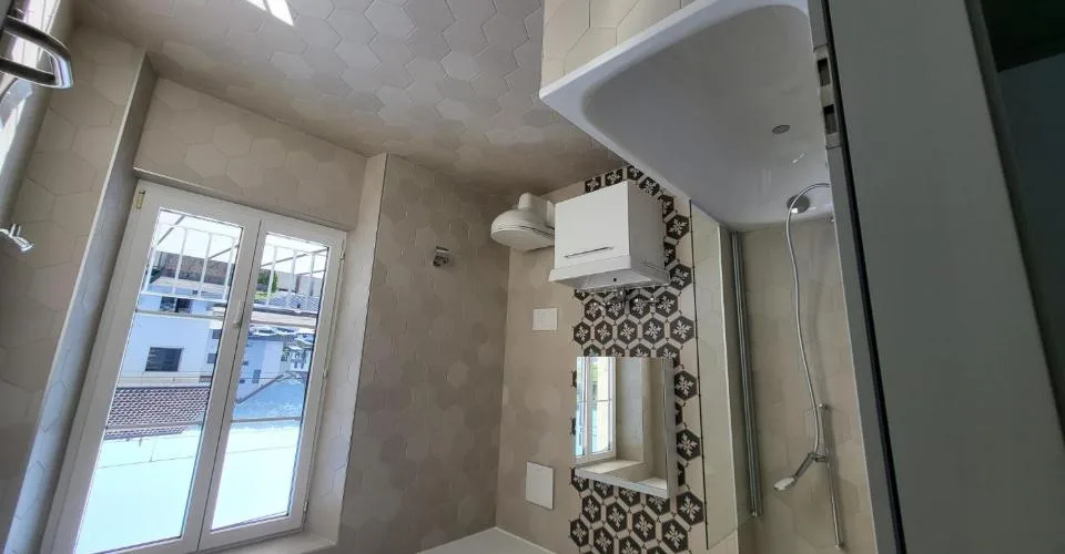 Magnificent komplett renoviertes Duplex mit großem Balkon