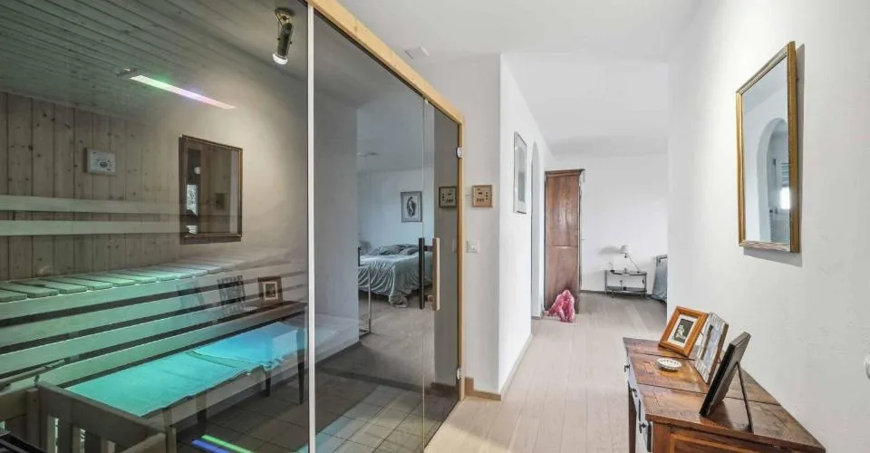 Große Wohnung in absoluter Ruhe, mit Aussicht! – Foto 7 von 26
