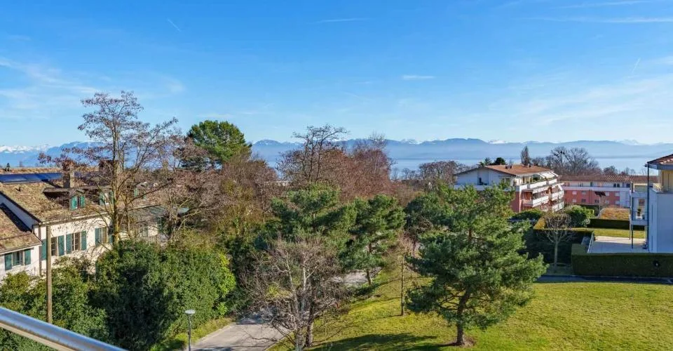 Große Wohnung in absoluter Ruhe, mit Aussicht! – Foto 13 von 26