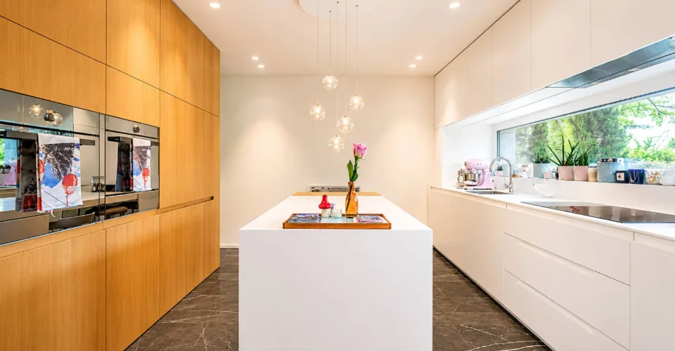 COLOGNY - Charming contemporary villa – photo 30 of 36