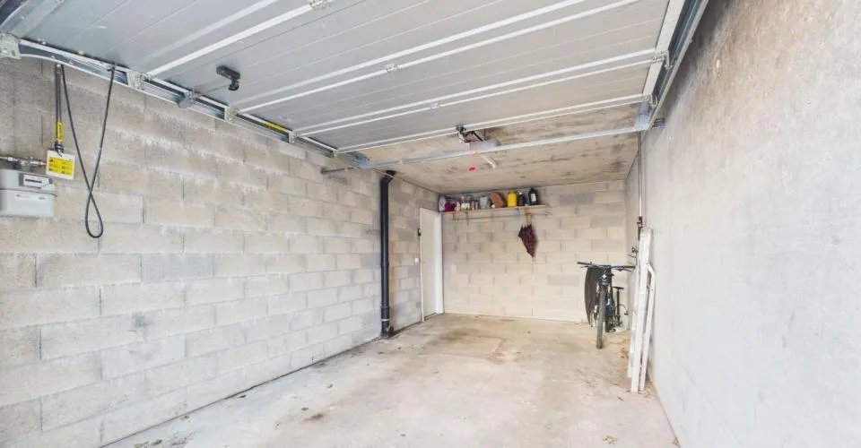 Familienvilla mit 5,5 Zimmern, Garten und Garage – Foto 25 von 27