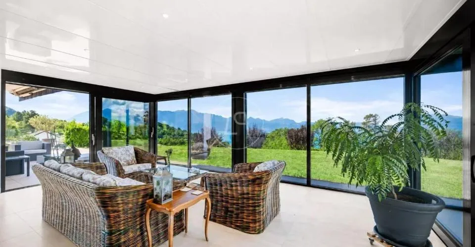 Magnificent modern apartment with panoramic view over Lutry – Foto 16 von 23