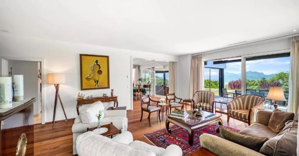 Magnificent modern apartment with panoramic view over Lutry – Foto 15 von 23
