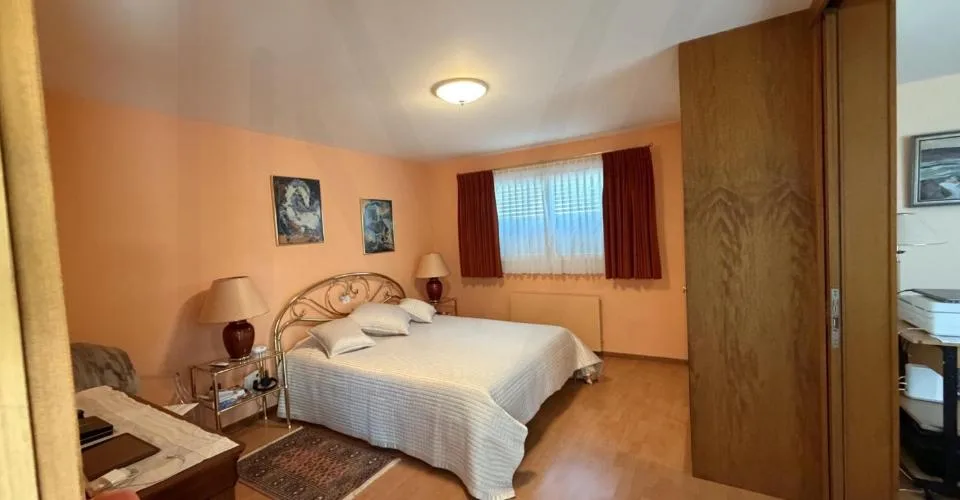 Superbe maison 6,5 pièces avec un dégagement et vue d'exception – photo 10 sur 13