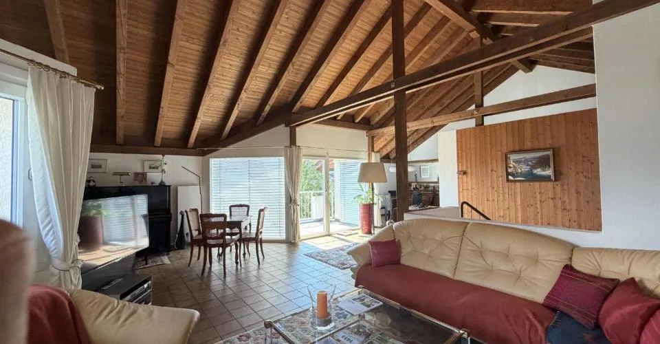 Superbe maison 6,5 pièces avec un dégagement et vue d'exception – photo 7 sur 13