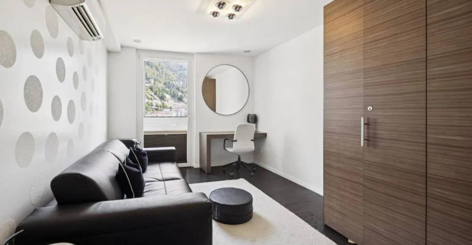 Appartement von Ausnahme mit Panoramablick auf den See – Foto 25 von 26