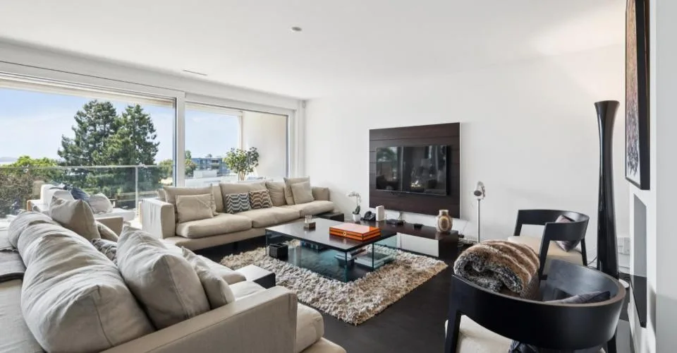 Appartement von Ausnahme mit Panoramablick auf den See – Foto 17 von 26