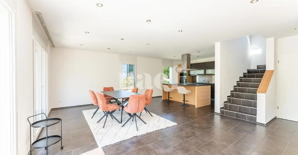 Villa indipendente di 5.5 locali con grande terrazza in vendita a Treyvaux – foto 16 di 21