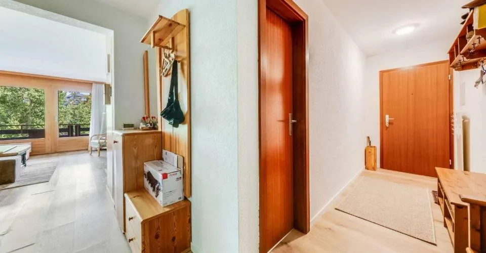 Apartment with 3.5 rooms and large terrace – photo 16 of 25