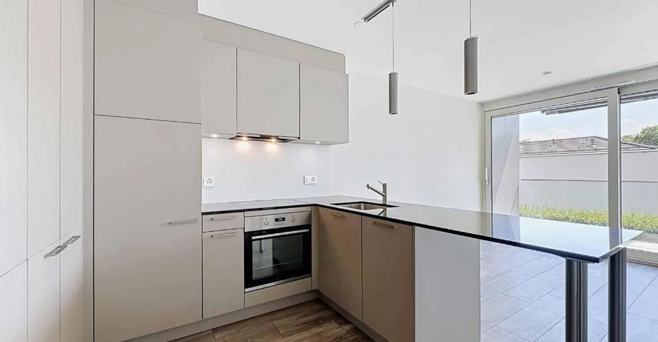 Charmant appartement de 2.5 pièces – foto 4 di 13