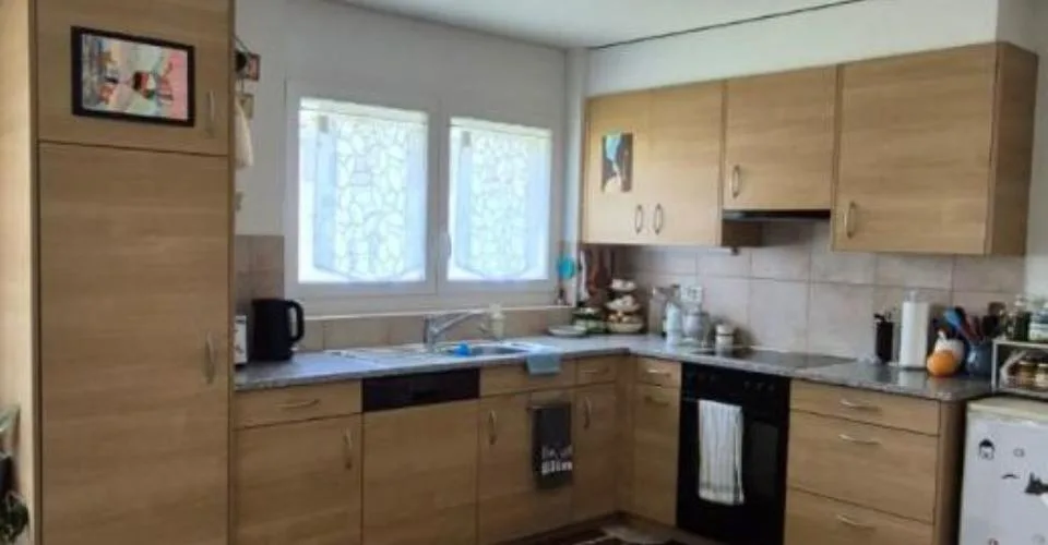 Appartement lumineux de 3.5 pièces au centre de Saxon – Foto 5 von 12