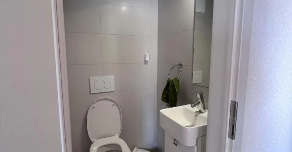 Lumineux appartement de 3.5 pièces en attique à Fully – foto 5 di 12