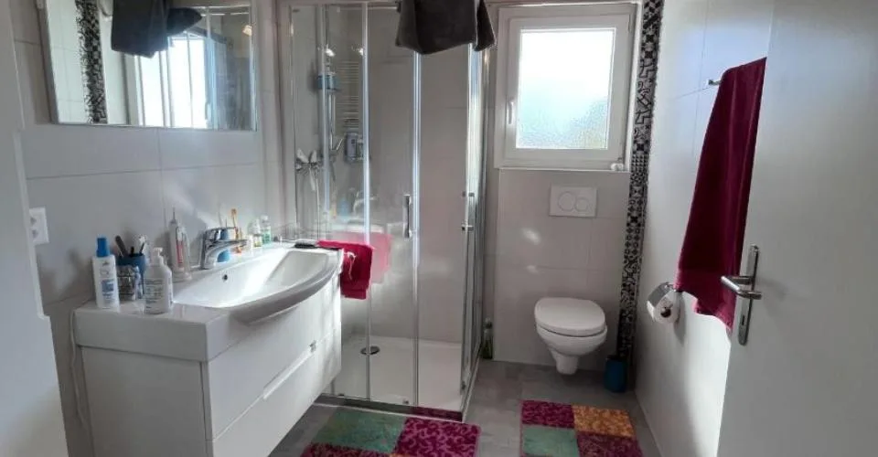 Lumineux appartement de 3.5 pièces en attique à Fully – foto 3 di 12