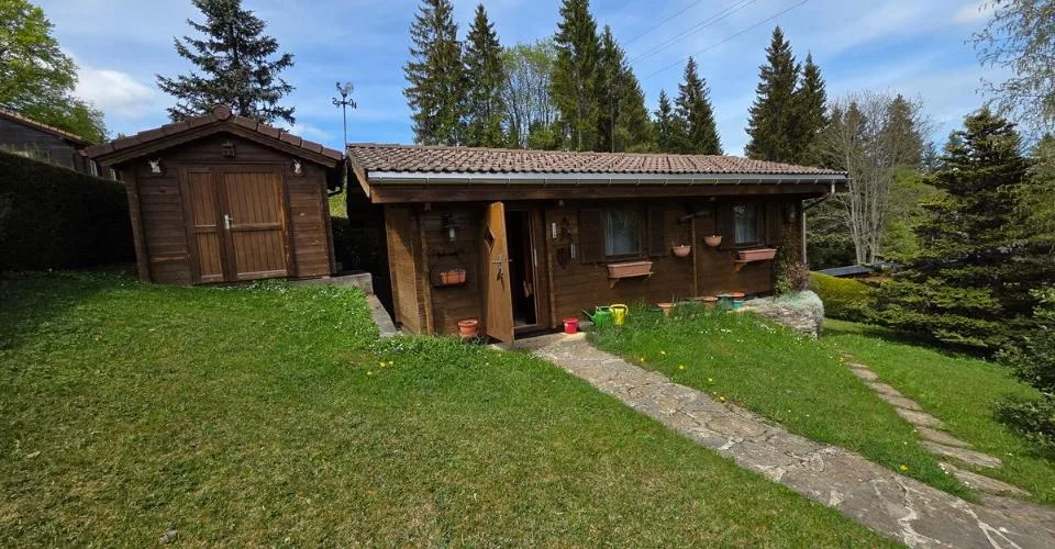 Deux Chalets situés sur une vaste parcelle ensoleillée et cadre de vie privilégié – foto 3 di 10