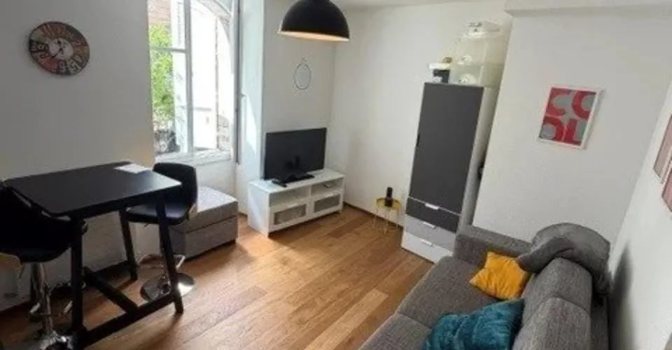 Studio meublé au rez-de-chaussée – foto 2 di 7