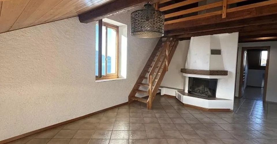 Wohnung mit 3.5 Zimmern im 3. Stock – Foto 3 von 10