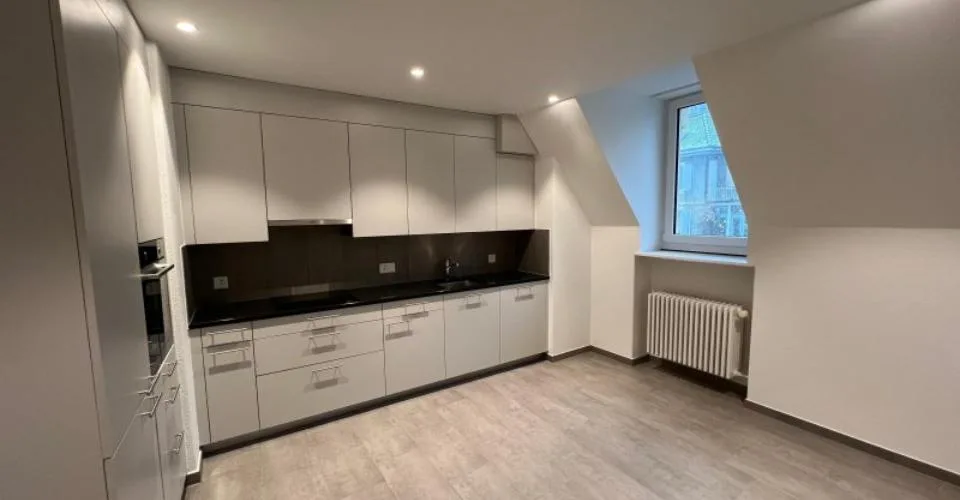 00231 - Appartement 2 pièces - Rue de L'Evole 19 - NEUCHATEL – Foto 4 von 6