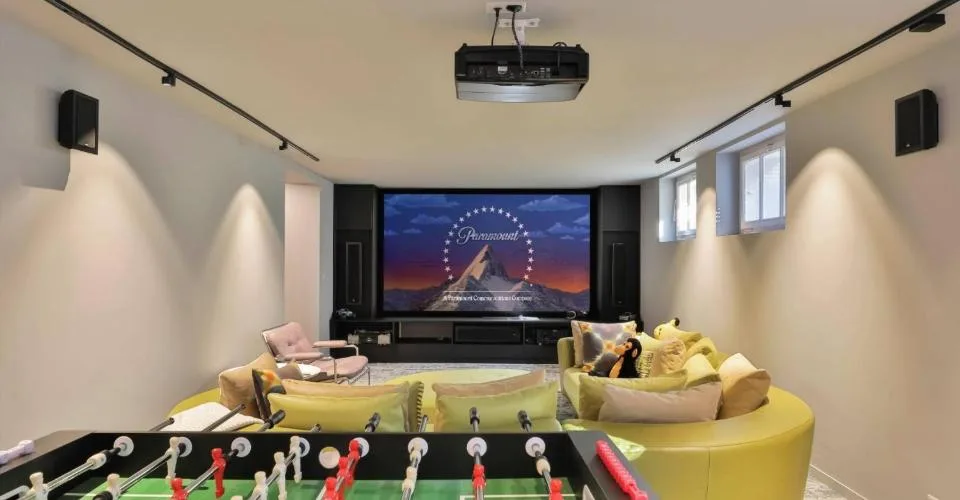 Proprietà di architetto completamente ristrutturata – foto 19 di 22