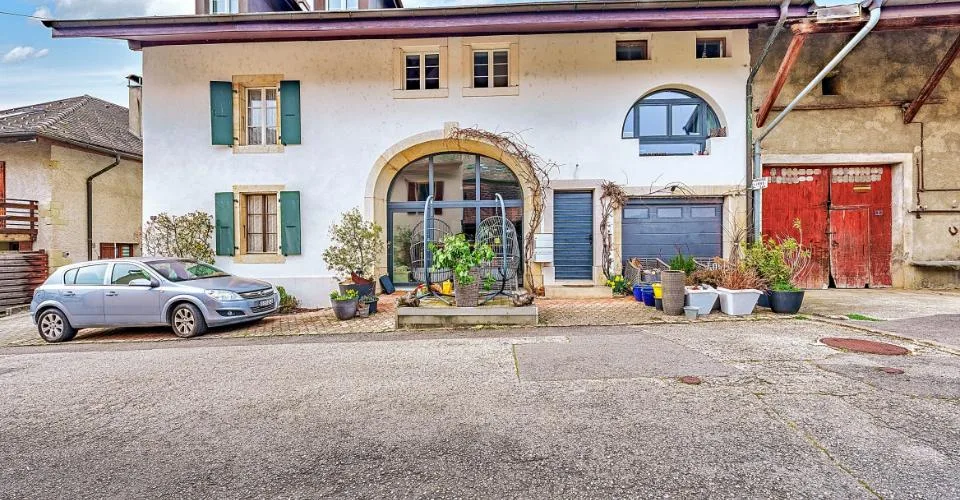 Triplex ristrutturato in un edificio del 1865, a 10 minuti da Morges – foto 14 di 29