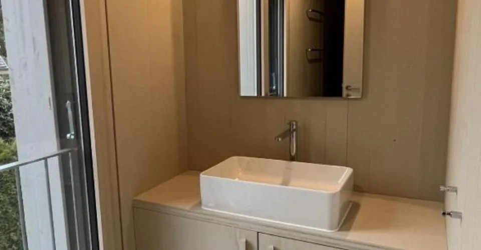 Bel appartement de 3.5 pièces en triplex avec jardin à Corminboeuf !