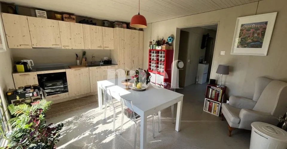 Bel appartement de 3.5 pièces en triplex avec jardin à Corminboeuf !