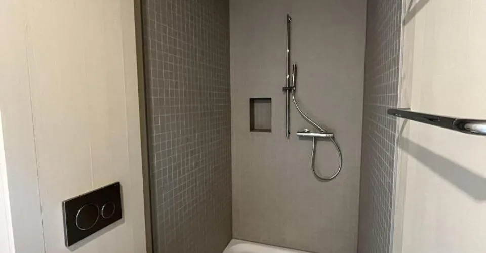 Bel appartement de 3.5 pièces en triplex avec jardin à Corminboeuf !
