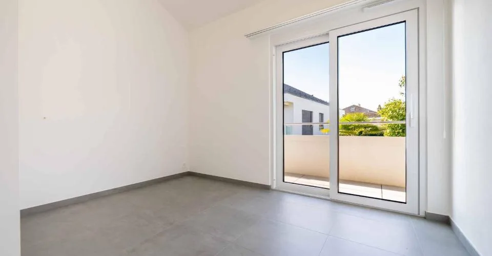 Un bene eccezionale che unisce comfort, modernità, spazi generosi e vista lago