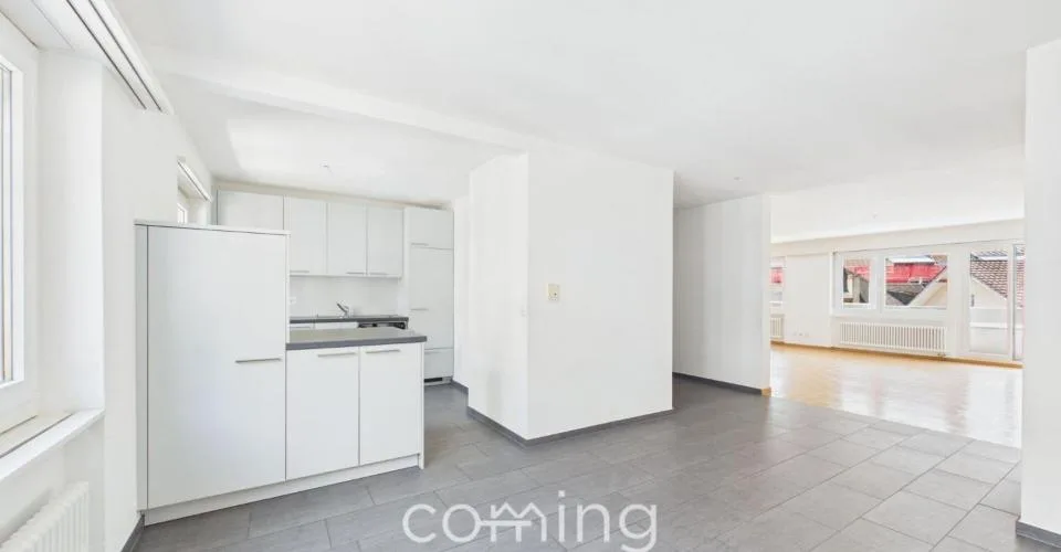 Zentrale und moderne 4.5-Zimmerwohnung in Brig-Glis – photo 2 sur 24