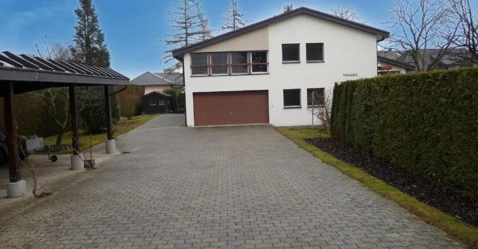 Family Villa with large garden ? Founex