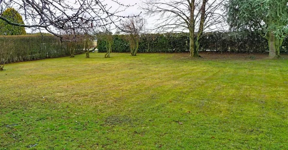 Family Villa with large garden ? Founex