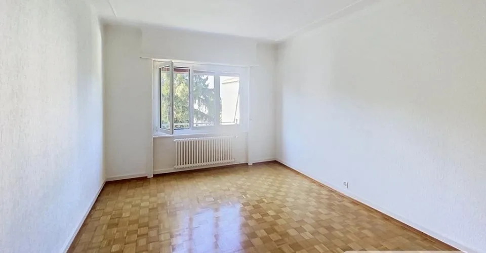 Schönes 2-Zimmer-Apartment im 2. Stock – Foto 9 von 12
