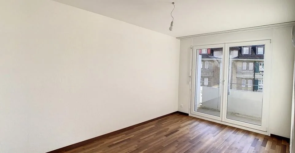 Geräumige 2.5-Zimmer-Wohnung mit Balkon – Foto 13 von 14