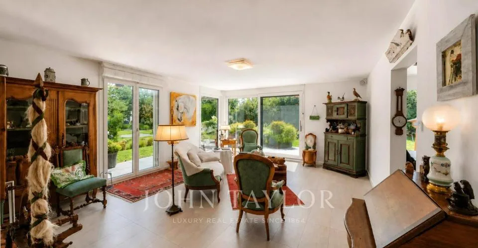 Magnifique souplex avec jardin dans une résidence moderne – Foto 3 von 26
