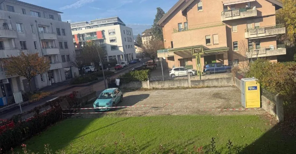 Grand appartement de 3,5 pièces avec beaucoup de cachet