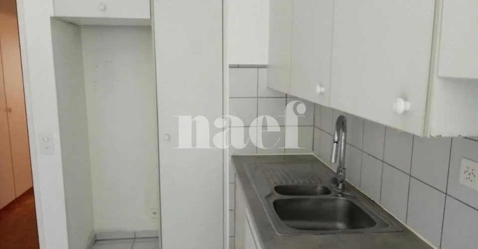 Appartement de 4 pièces au rez-de-chaussée