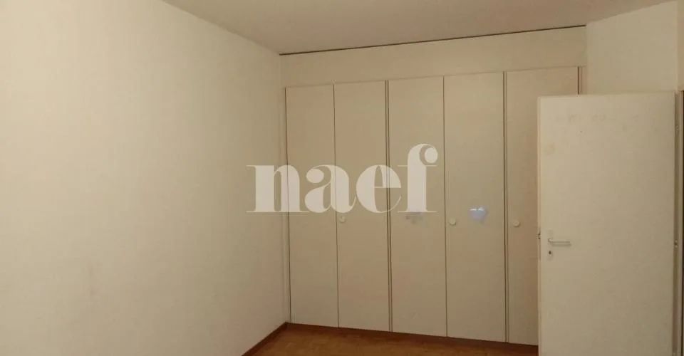 Appartement de 4 pièces au rez-de-chaussée