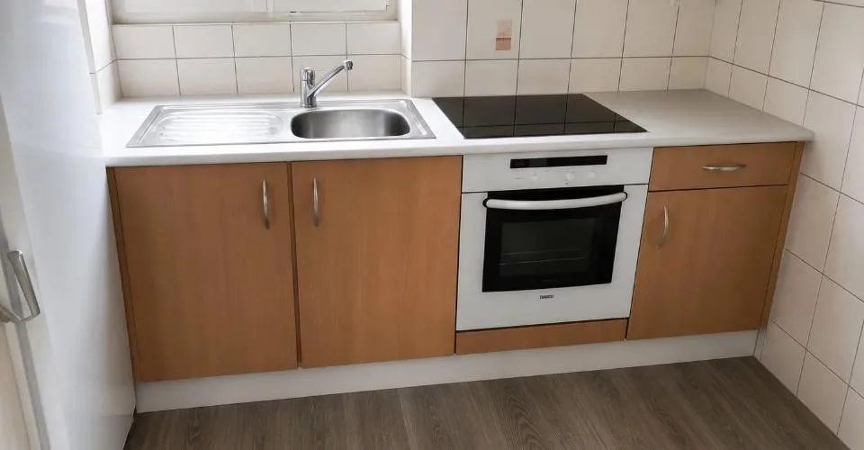 Appartement - condominium de 3 chambres et 1 salle de bain