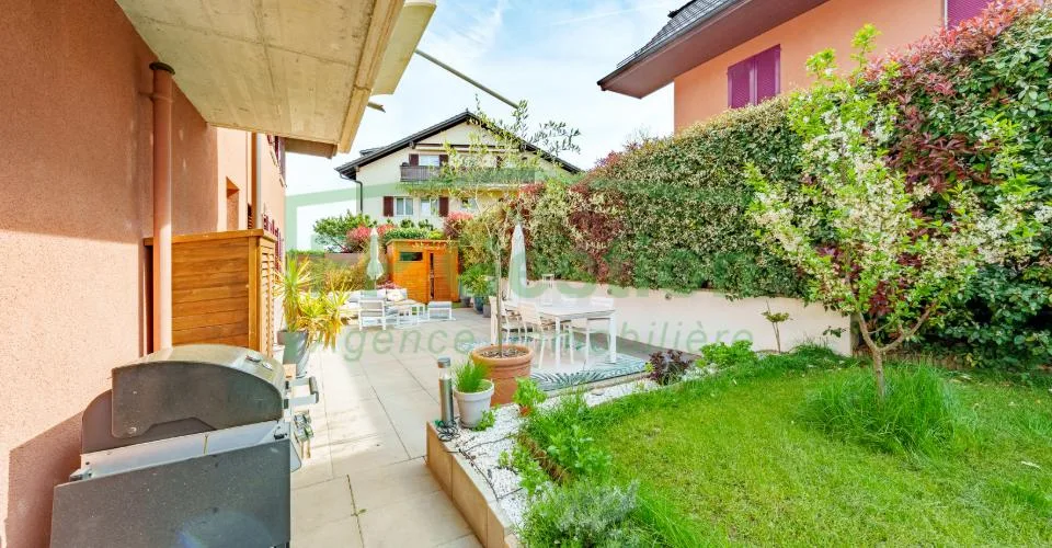 Superbe appartement avec 220 m2 terrasse et jardin à usage privatif et à 9 minutes à pied de la gare – foto 13 di 15