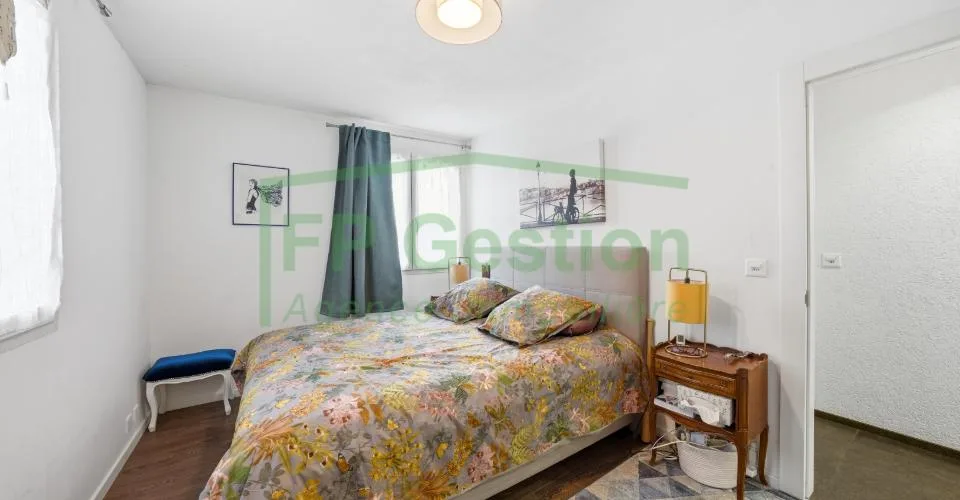 Superbe appartement avec 220 m2 terrasse et jardin à usage privatif et à 9 minutes à pied de la gare – foto 8 di 15