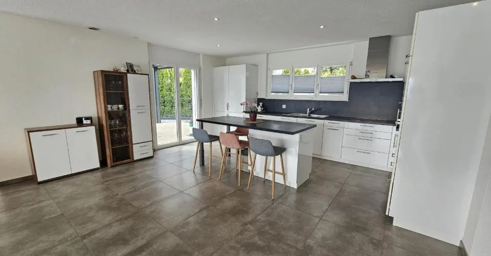 5.5 Zimmer Einfamilienhaus in Delémont – Foto 5 von 13