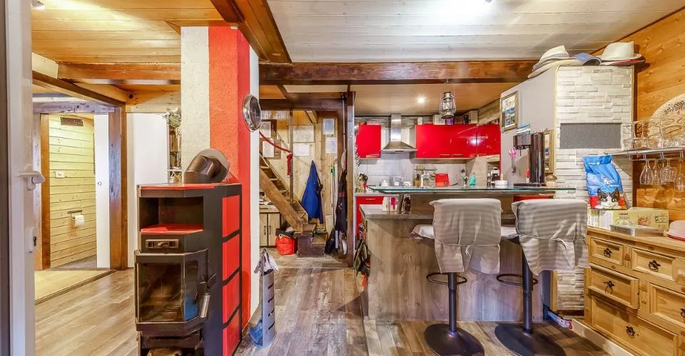 Chalet in Saint-Cergue - Großes Renovierungspotenzial! – Foto 8 von 16