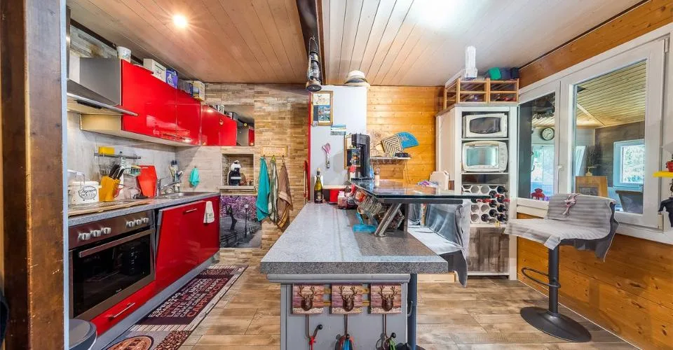 Chalet in Saint-Cergue - Großes Renovierungspotenzial! – Foto 7 von 16