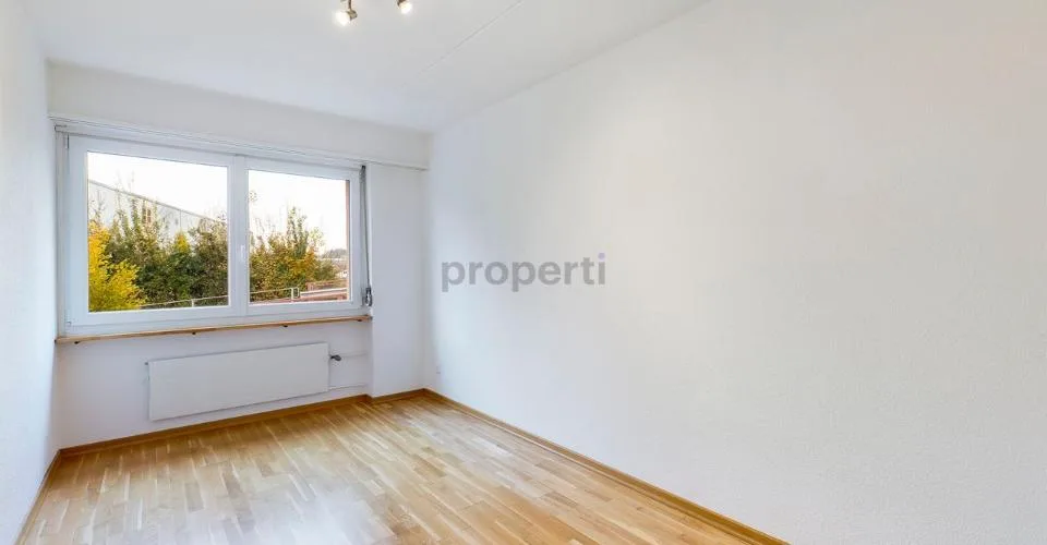Apartment with a view of the green