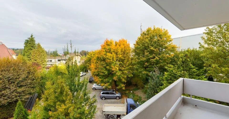 Apartment with a view of the green