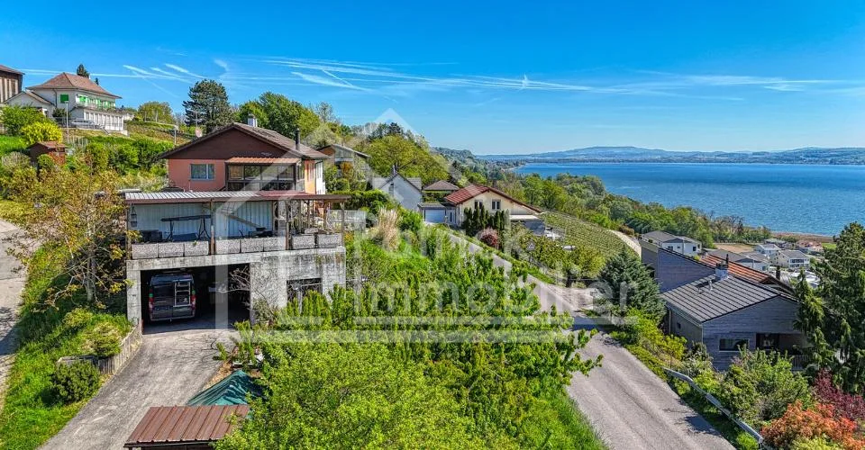 Terrain constructible de 900m2 avec vue imprenable sur le lac de Morat – Foto 2 von 6