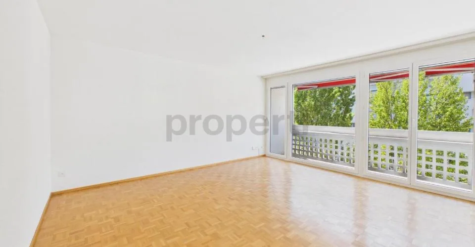 Neu renovierte 3.5-Zimmer-Wohnung mit Balkon, Spreitenbach – Foto 2 von 13