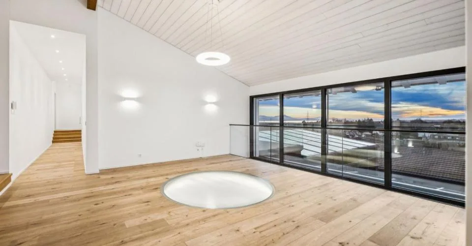 Villa d'exception 8.5 pièces, vue lac et Alpes, 9 places en sous-sol – Foto 4 von 13
