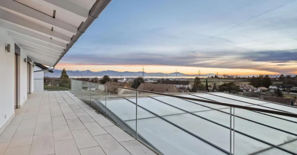 Villa d'exception 8.5 pièces, vue lac et Alpes, 9 places en sous-sol – Foto 6 von 13