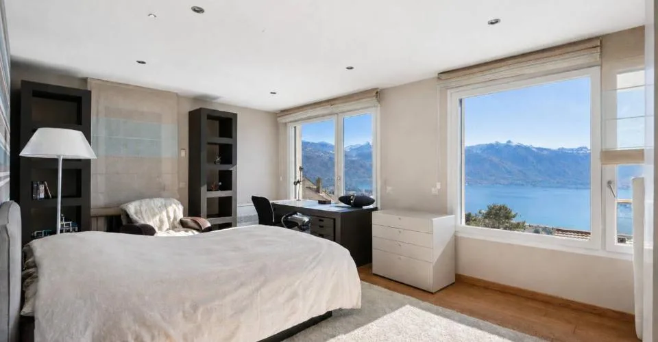 Duplex mit Villencharme und atemberaubendem Blick auf den See – Foto 8 von 26